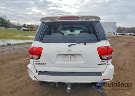 2006 Toyota Sequoia Sr5 z USA, uszkodzony, nr VIN 5TDBT44A56S266341